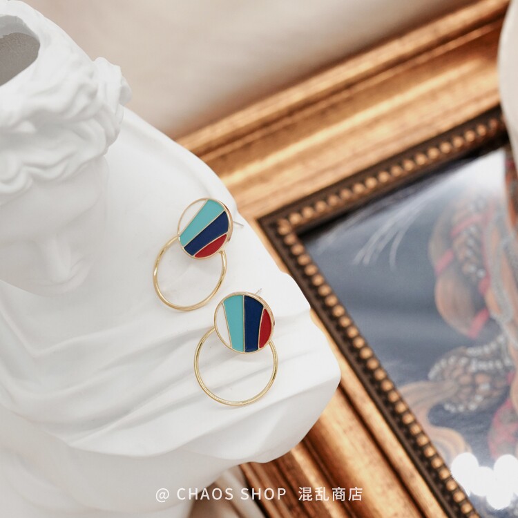 French advanced sense personality color color color ear clip female retro port taste simple temperament Joker ear ear ornaments