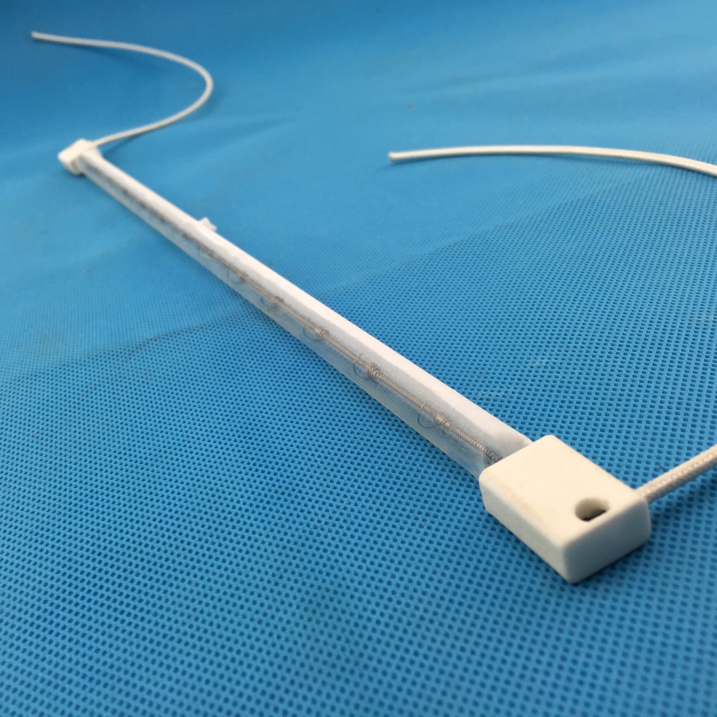 Suction Plastic Machine Plastic Blow Bottle Machine Heating Light Tube Vacuum Tungsten Wire Oven Half Plated White Ruby Electric Heating Tube