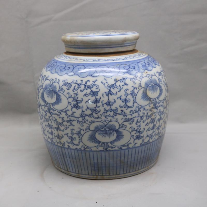 Tie up branch happy character canister of the republic of China republic XiZi as cans of blue and white porcelain antique old junk sitting room China
