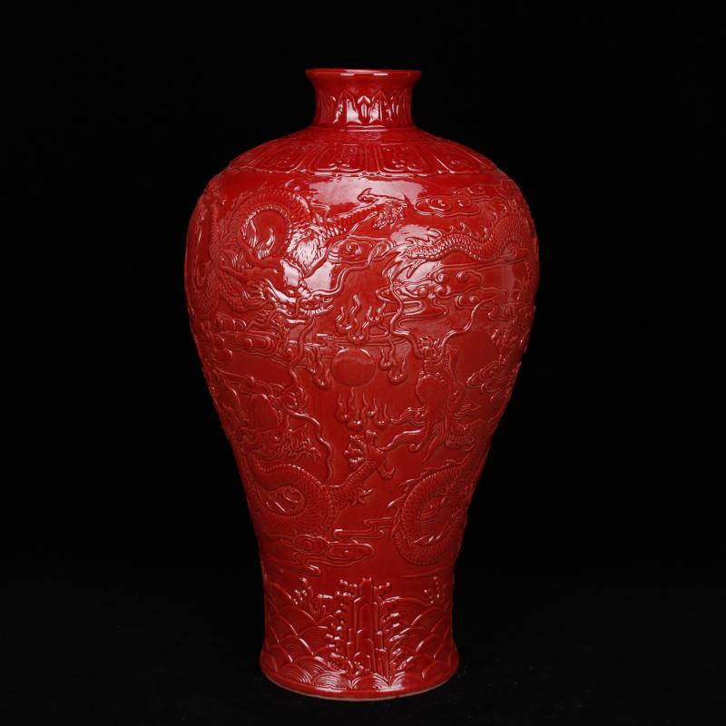 Jingdezhen and antique imitation the qing qianlong new system antique porcelain dragon embossment mei bottles of Chinese style classical decoration furnishing articles