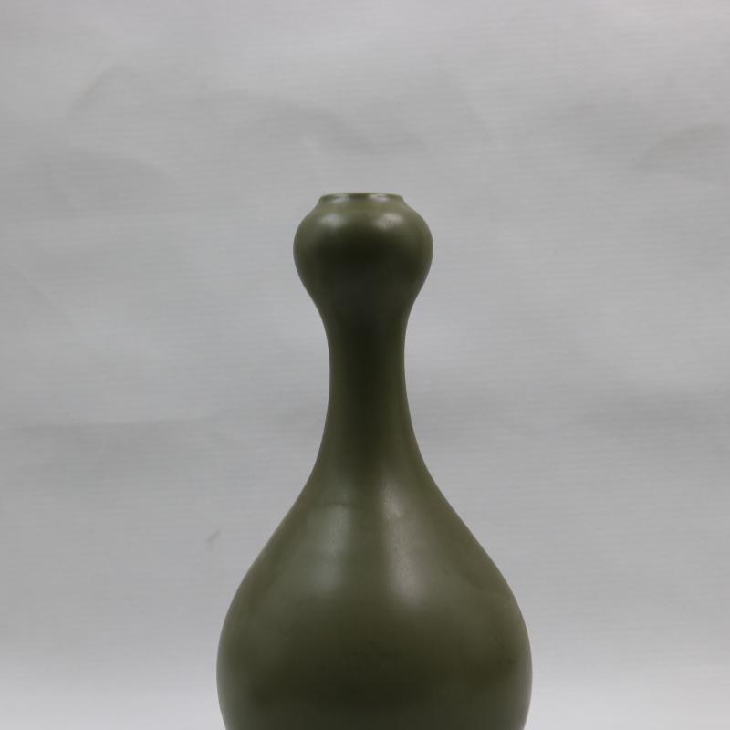 Jingdezhen ceramics glaze vase household adornment is placed at the end of the tea generic yongzheng antique antique handicraft