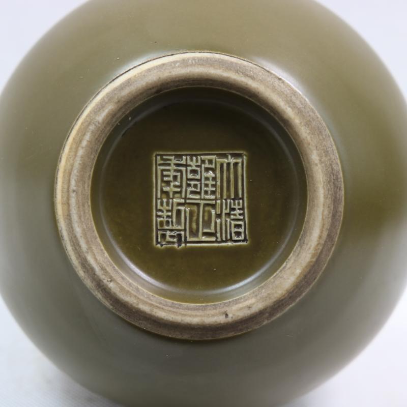 Jingdezhen ceramics glaze vase household adornment is placed at the end of the tea generic yongzheng antique antique handicraft