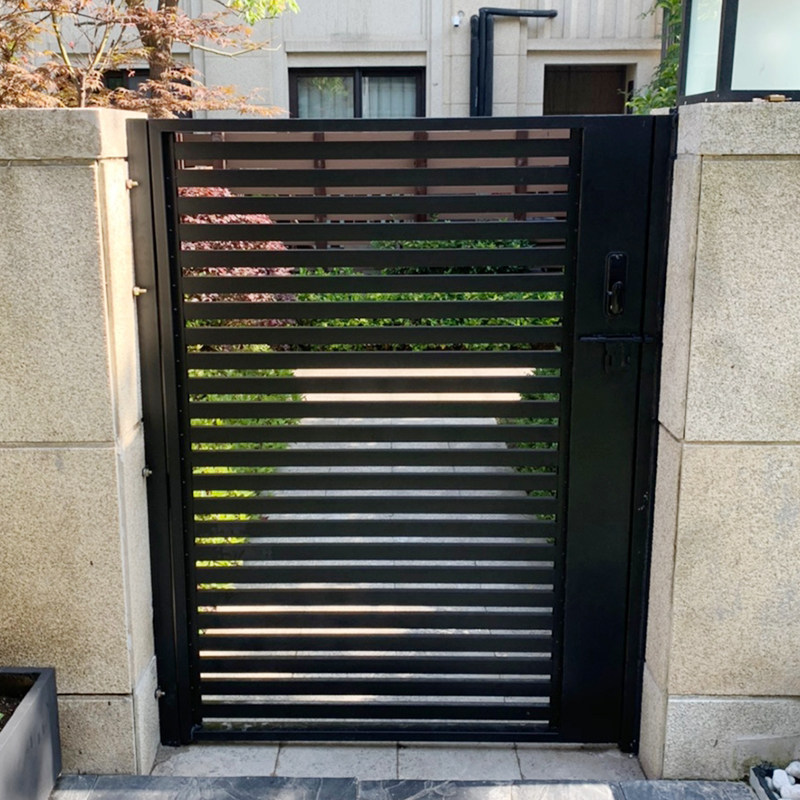 Iron courtyard villa door sealing plate shutter door community outdoor iron door rural yard gate double door custom