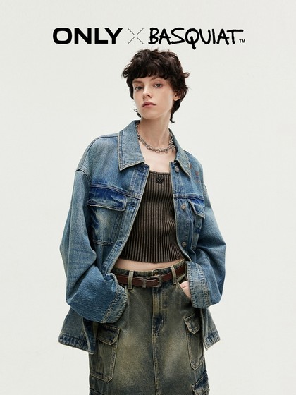 ONLY奥莱夏季BASQUIAT联名款翻领落肩牛仔外套女