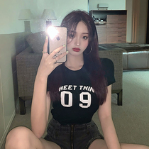 White T-shirt womens short sleeve tight thin model Summer 2020 new design sense pure cotton navel short coat women