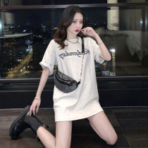 Short sleeve T-shirt female foreign style loose 2021 new design sense letter print medium long round neck cotton body shirt