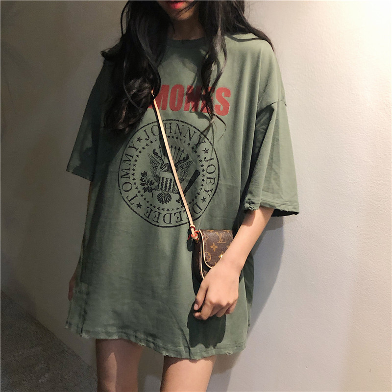 Large size port wind super fire cec short-sleeved t-shirt women loose 2021ins Harajuku bf lazy wind Dongdaemun top clothing
