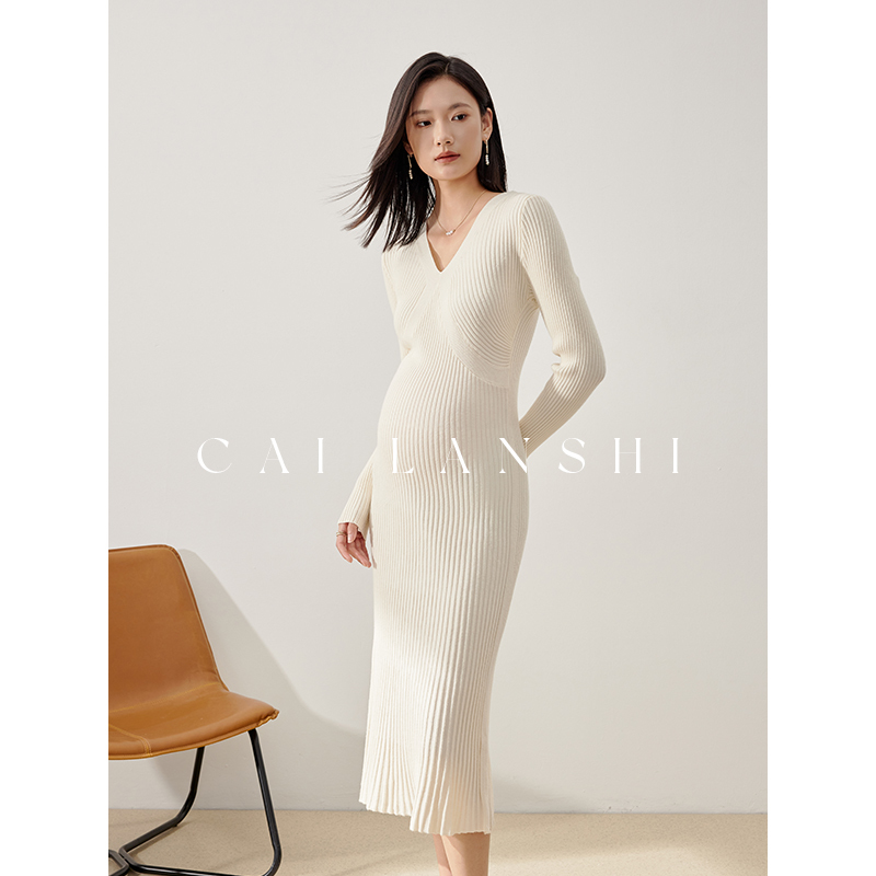 Cailanshi Maternity Wear Autumn and Winter Style French V Neck High-End Slim Fit Elastic Slimming Mid-Length Knitted Dress Cailanshi Maternity Wear Autumn and Winter Style French V Neck High-End Slim Fit Elastic Slimming Mid-Length Knitted Dress