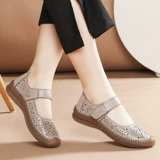 Туфли для матери, нескользящая обувь для кожаной обуви, летние сандалии, из натуральной кожи, мягкая подошва, для среднего возраста