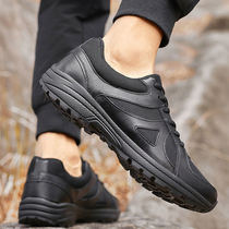 New training shoes mens summer breathable ultra-light running shoes physical fitness fire training shoes black sports shoes non-slip leisure