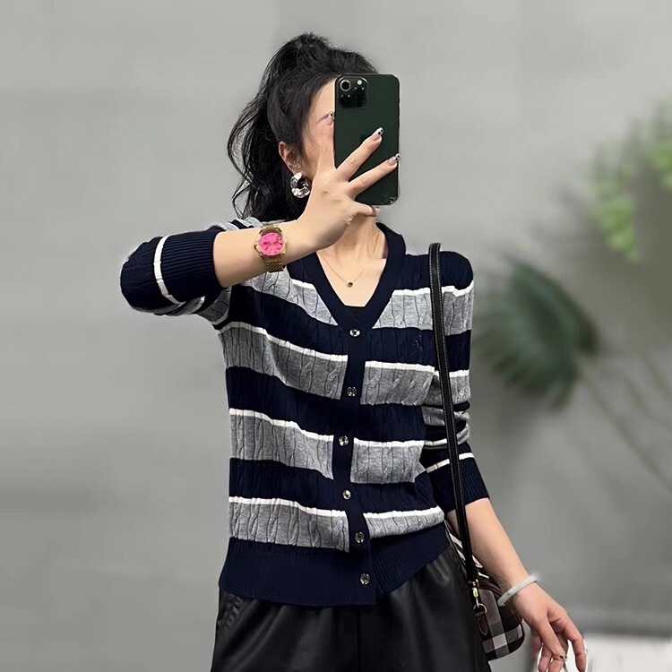 2025 Early Autumn British Style New Classic Color-Block Striped Women's V-Neck Wool Fashion Outerwear Knit Cardigan