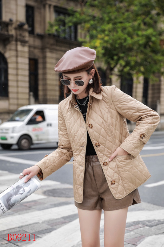 Winter Fashion Women's Lapel Slim-Fit Waterproof British Style Single-Breasted Diamond Plaid Long-Sleeve Cotton Coat