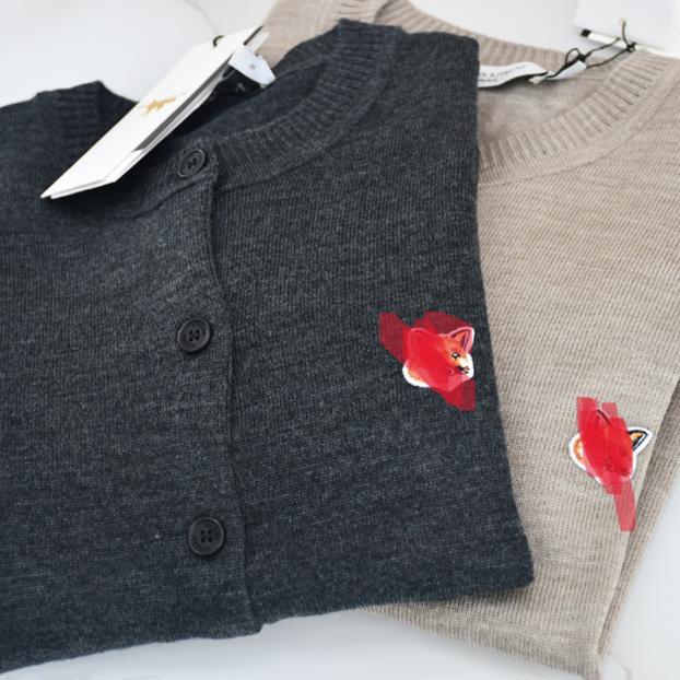 [Classic] Single Red Fox Women's Round Neck Cardigan