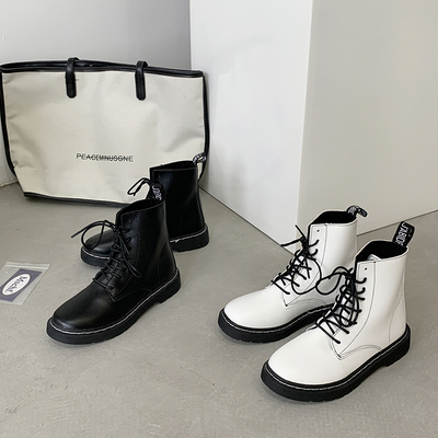 taobao agent Martens, Tide, white winter universal low boots English style, train model, 2020, new collection, British style
