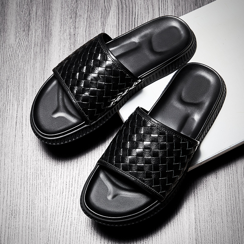 HT Haodun summer leather stepping on shit slippers tide casual wear men's outdoor woven one-word drag men's sandals and slippers