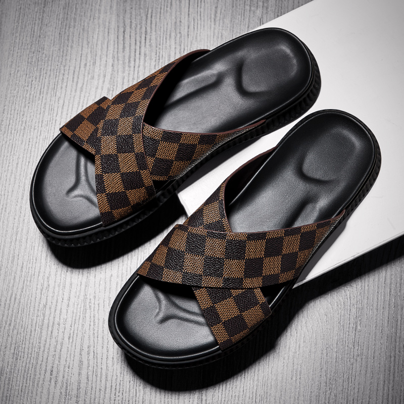 HT Haodun stepping on shit sandals and slippers summer new one-word drag men's trend outdoor wear casual wild sandals men's drag