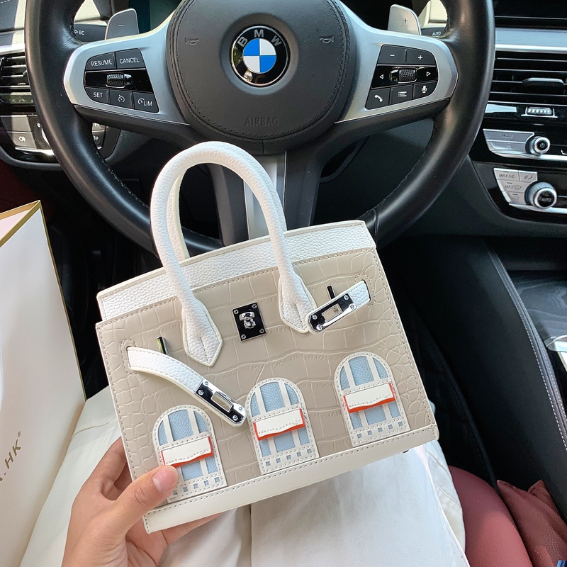Genuine Leather Color-Blocked Small House-Shaped Platinum Bag for Women 2026 New High-End Versatile Kelly Bag Shoulder Crossbody Bag