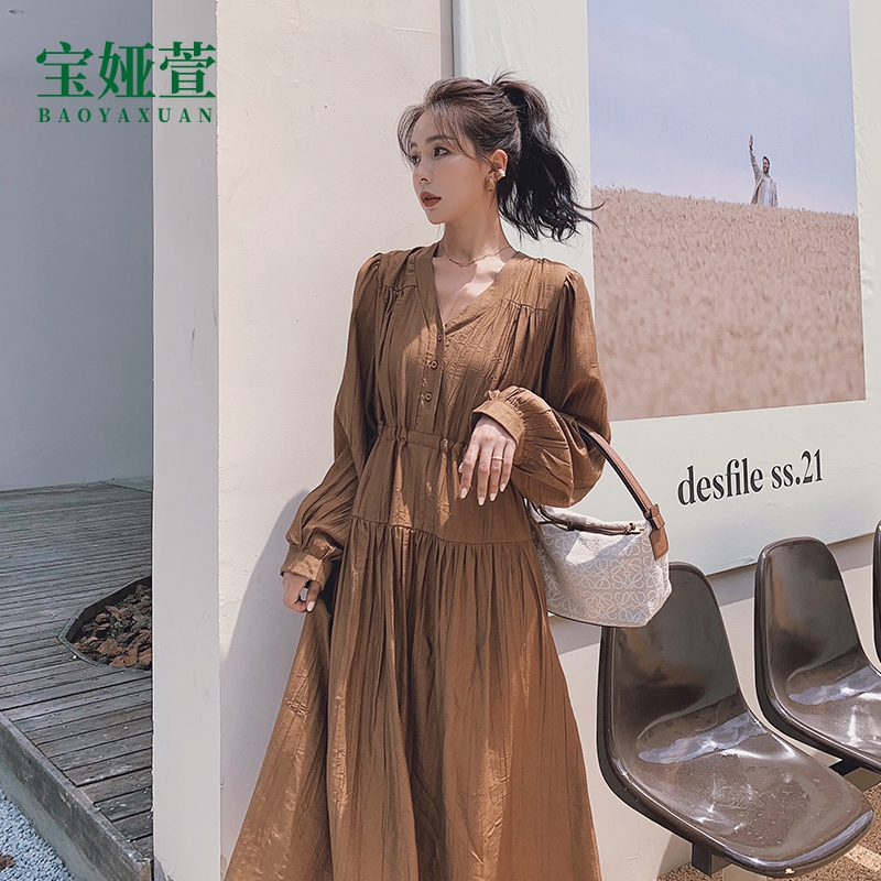 2021 Senior pregnant women's spring clothing fashion models Autumn and pregnant women's dress Chaumen go out for spring and autumn with a long version of the knee dress