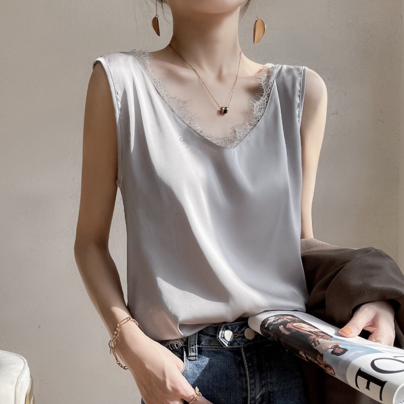 2022 new spring and autumn silk satin suspenders sleeveless vest women's summer V-neck lace sexy inner silk top