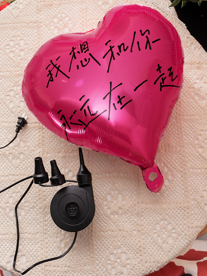 结婚布置场景装饰铝膜气球绑带打气筒电动充气机便携式心形打结器