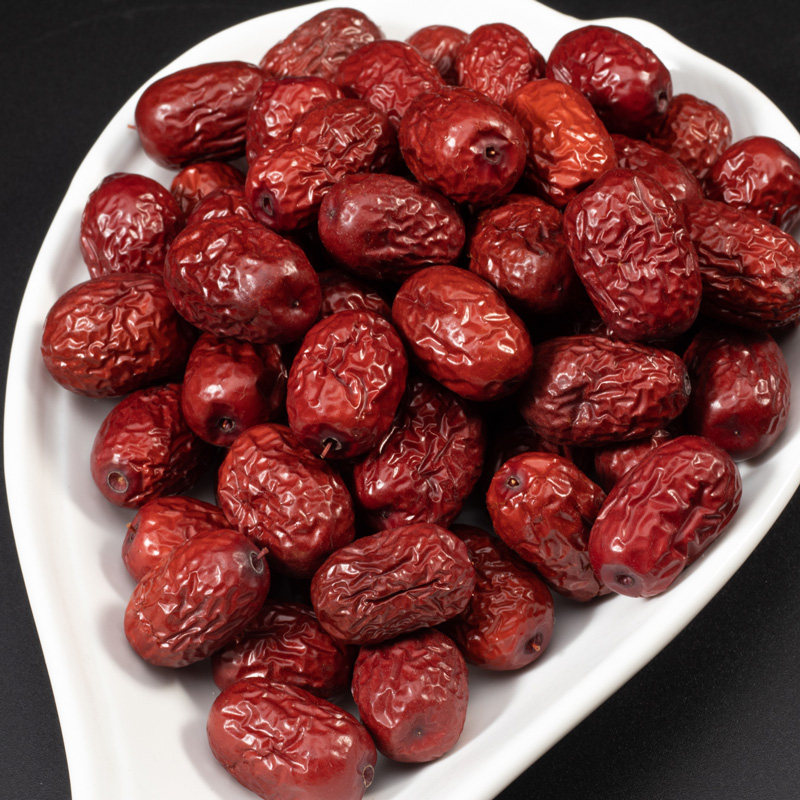 Snacks 5kg Xinjiang gray jujube specialty red jujube 2500g Ruoqiang gray jujube no wash hanging dry longan wolfberry tea