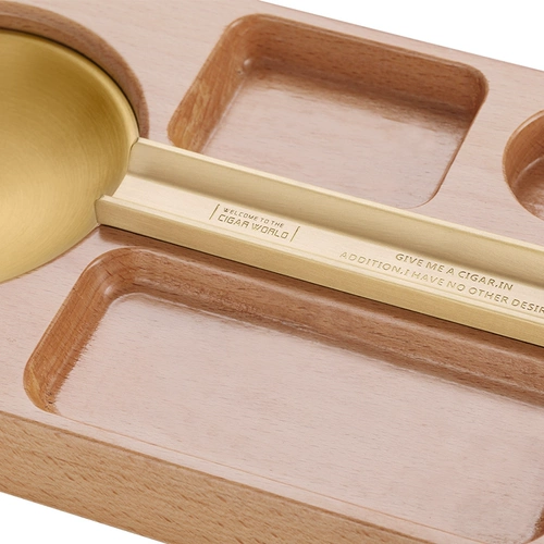 Пепельница, стеклянный бокал, комплект