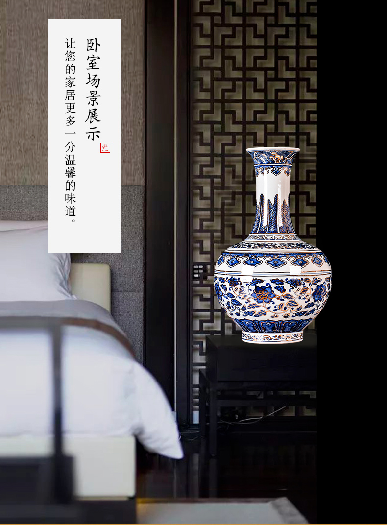 Jingdezhen blue and white ceramics hand - made bound lotus flower see colour flower vase sitting room study ancient frame furnishing articles with a gift