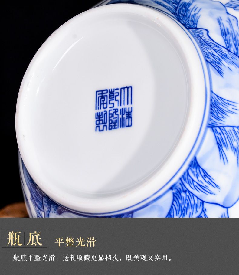 Jingdezhen blue and white ceramics hand - made vases furnishing articles household decorates sitting room rich ancient frame TV ark, craft gift