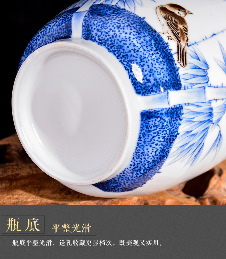 Master of jingdezhen ceramics hand - made thin body new sitting room of Chinese style household vase rich ancient frame TV ark, adornment