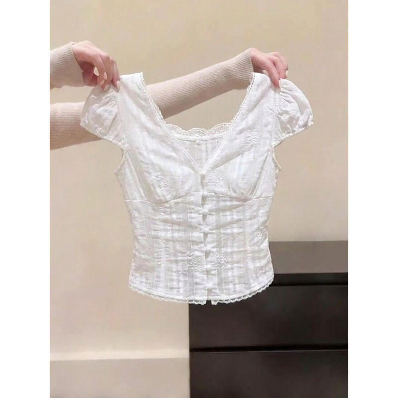 Summer Sweet and Spicy Girl Lace Patchwork Puff Sleeve Waist-Cinching Slimming Short-Sleeve T-Shirt for Women with Unique Design and Short Style Summer Sweet and Spicy Girl Lace Patchwork Puff Sleeve Waist-Cinching Slimming Short-Sleeve T-Shirt for Women with Unique Design and Short Style