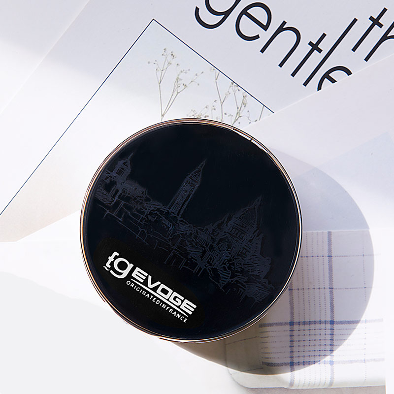 EG Enji Yi Yingrun air cushion BB cream female concealer moisturizing long-lasting non-makeup control oil isolation