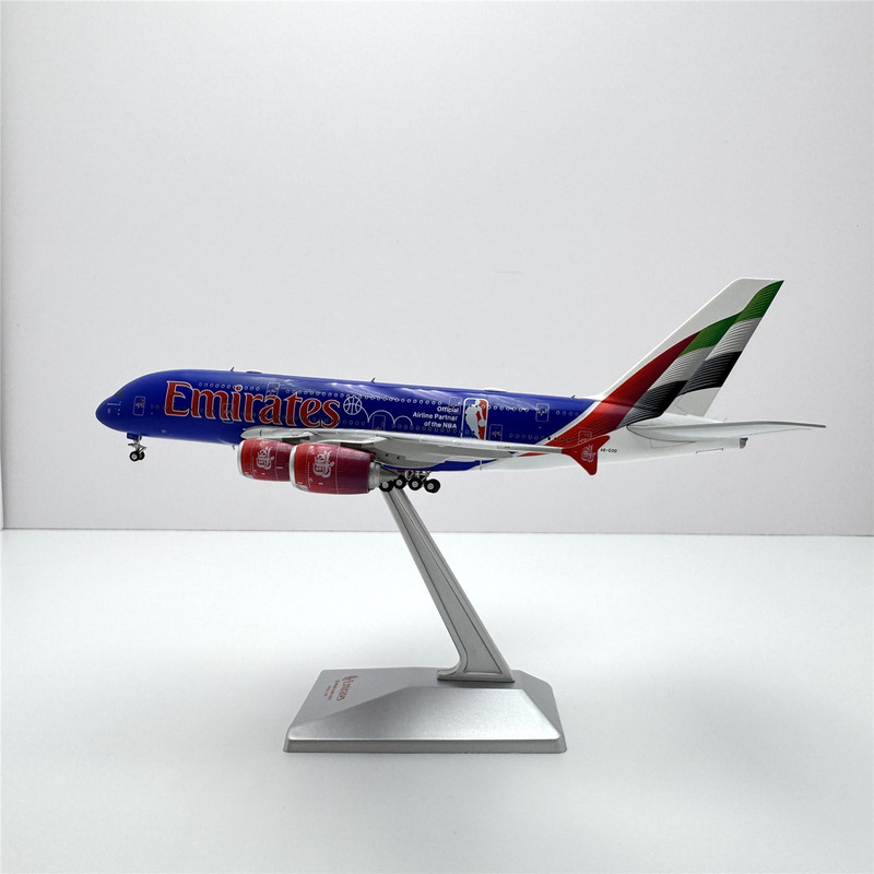 Yy Wings Emirates Airlines Metal Passenger Aircraft Model A380-800 A6-Eod 1/400