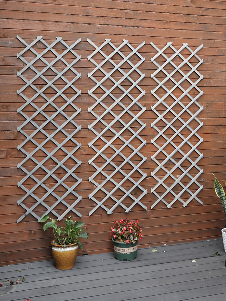 Outdoor anti-corrosion wood fence fence fence Outdoor garden courtyard grid wall hanging decorative balcony climbing rattan flower rack