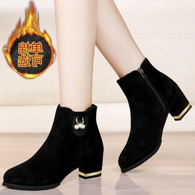 Fengxiu Short Boots Cough and Woman Boots Autumn Winter Han Edition Han-plus-plus-female Shoes with nude boots