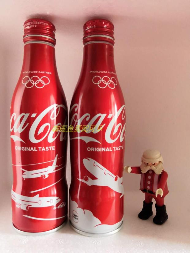Japan Coca-Cola Jal Aviation limited aircraft commemorative aluminum bottle display