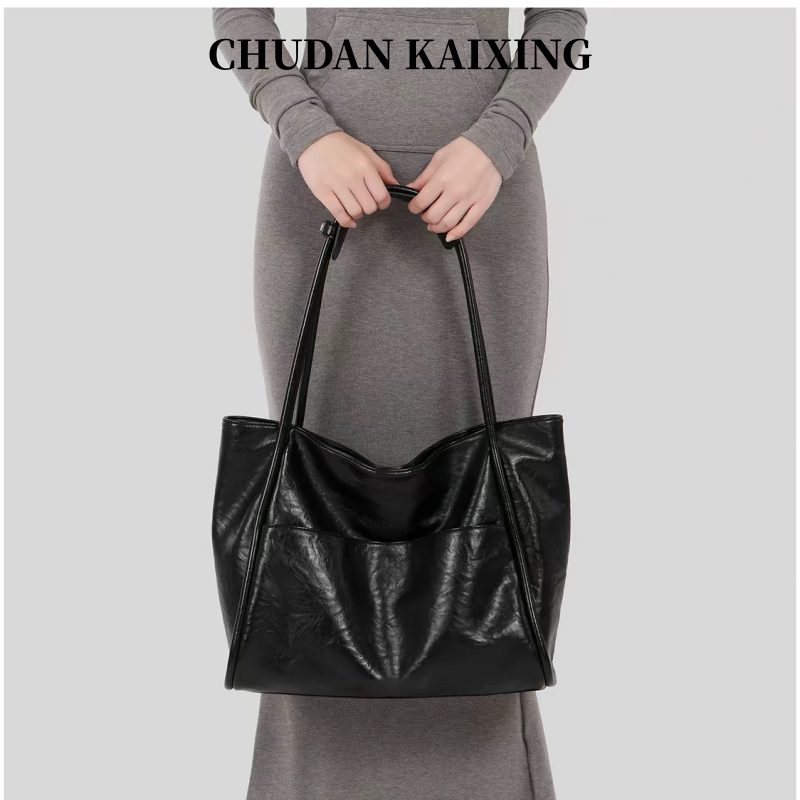 Chudan Kaixing Niche Super Popular Tote Bag for Women 2026 New Commuter Bag Large Capacity Black Shoulder Bag
