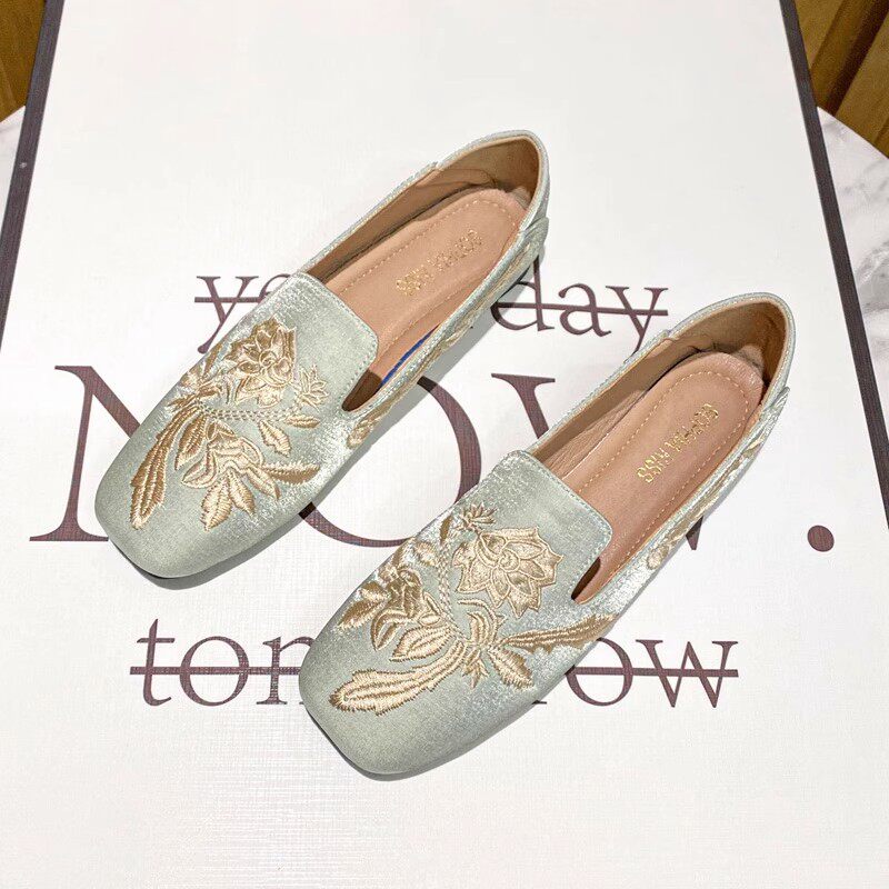 新中式国风单鞋女2025年夏季新款汉服刺绣复古百搭旗袍软底平底鞋