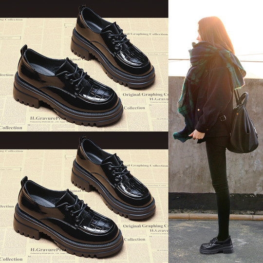 Black genuine leather loafers for women, autumn and winter plus velvet, 2025 new platform thick-soled single shoes, British style small leather shoes