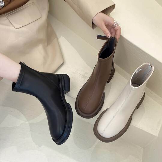 Martin boots women's boots British style autumn and winter plus velvet 2025 new versatile sweet and cool short boots internet celebrity flat bottom slim boots trendy