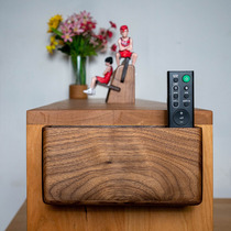 Remote control wall containing box free of punching bedside mobile phone containing hanging frame TV air conditioning hanging wall-type wood shelve