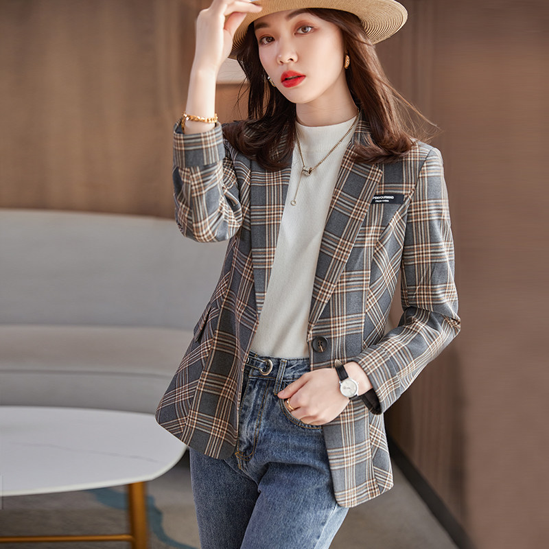 Plaid suit jacket women's spring and autumn 2022 new small Korean version temperament British style retro suit women's top