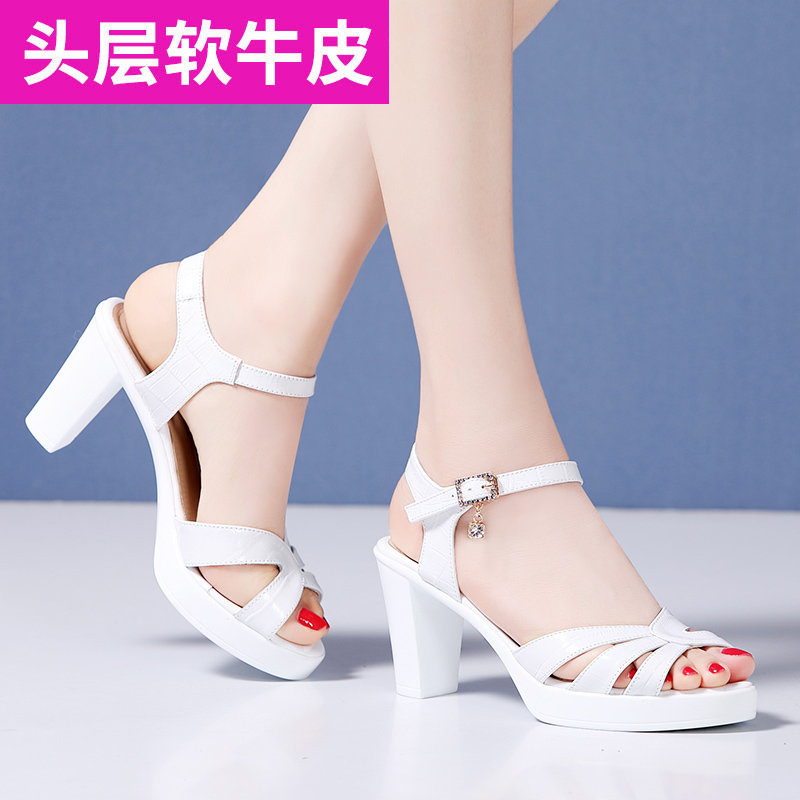 White Genuine Leather Sandals for Women, Summer Mid-Heel, Chunky Heel, Patent Leather, Versatile High Heels, Large Sizes 40-43, Middle-Aged Mom Sandals
