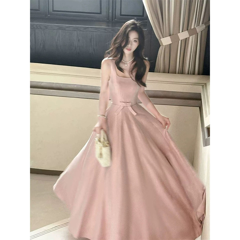 Plus-Size French-Style Pink Satin Dress for Women, Light Luxury Niche Birthday Long Dress, Slimming and Flowy Dress