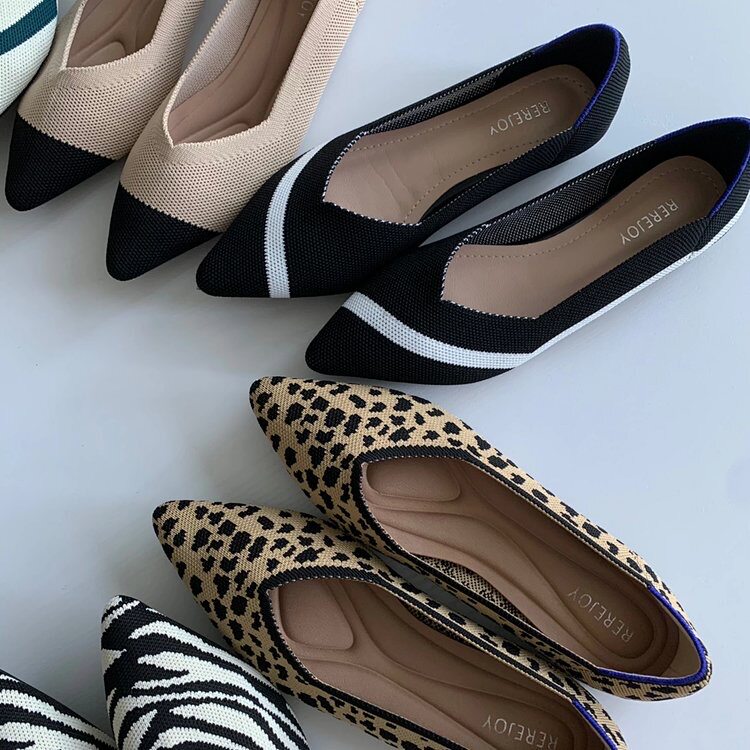 Comfortable, versatile, breathable, fly-woven elastic cloth, pointed toe, flat bottom, color commuting, leisure, shallow mouth, color matching single shoes, multi-color