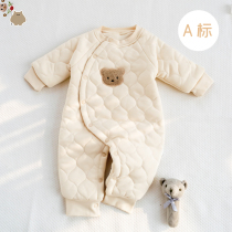 Baby winter clothes thickened in autumn and winter in March the newborn baby went out to warm hatch jacket