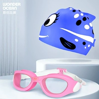 Синяя плавательная шапочка, объектив