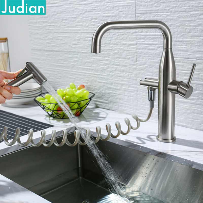 Kitchen hot and cold faucet single-hole vegetable basin bowl pool rotating sink pull telescopic spray gun all copper black household