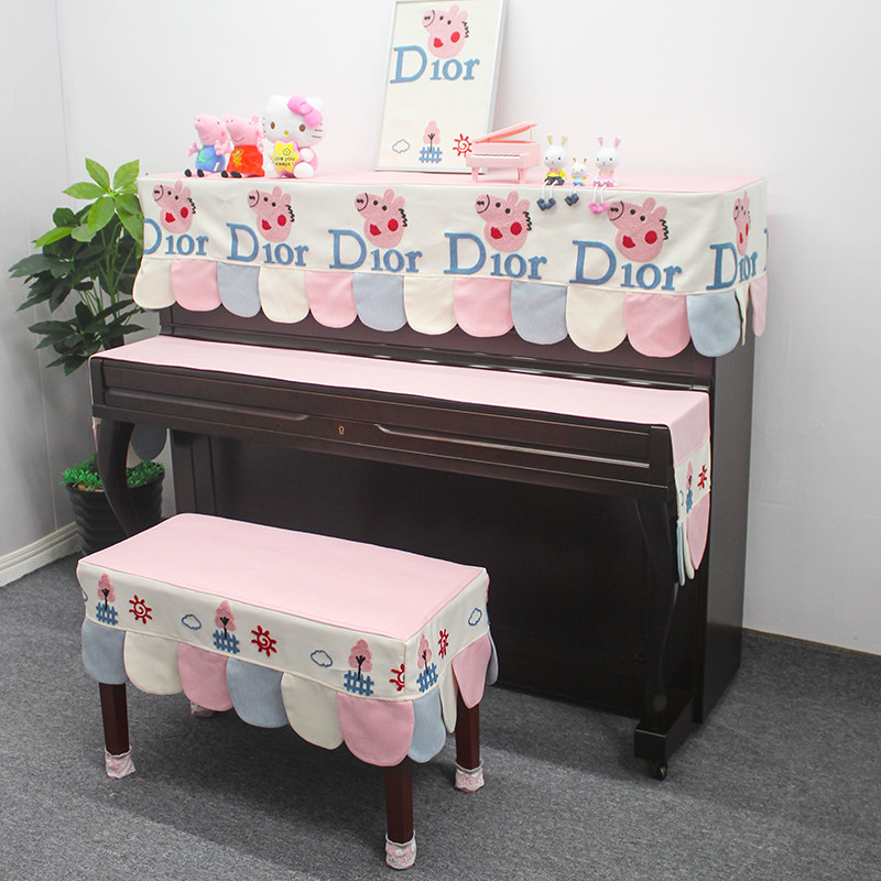2026年哪种可爱卡通钢琴罩最适合电钢琴？如何挑选合适尺寸？