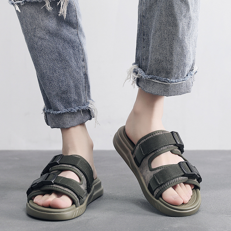 Dual-use sandals and slippers men's summer new trend outdoor wear personality non-slip soft bottom driving couple two-wear sandals