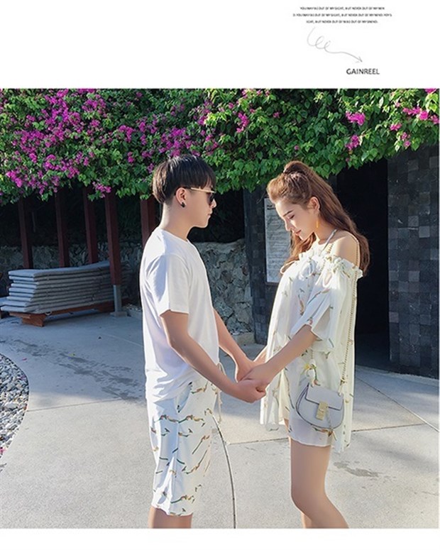 2019 mới mùa xuân nóng bỏng của phụ nữ áo tắm ba mảnh váy ngực nhỏ bikini cặp vợ chồng mùa xuân nóng quần tụ tập áo tắm - Vài đồ bơi 	đồ đôi đi biển chụp hình cưới	
